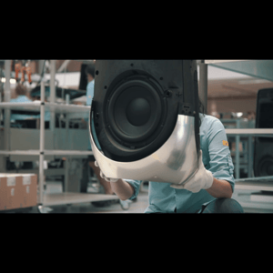 Thumbnail of the video review https://www.youtube.com/watch?v=qbSdx7UvlR8