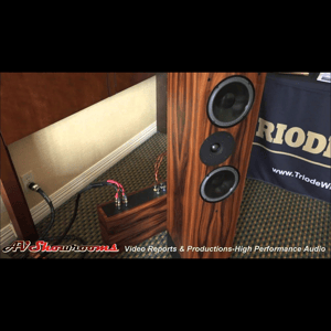 Thumbnail of the video review https://www.youtube.com/watch?v=f5XkNZGQHls