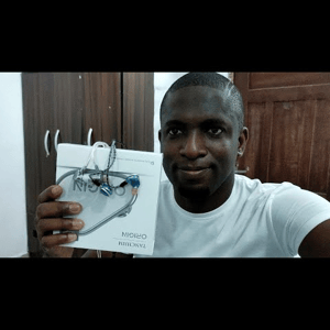 Thumbnail of the video review https://www.youtube.com/watch?v=tT0VLdq5x8Q