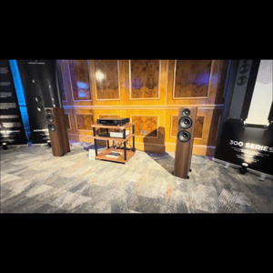 Thumbnail of the video review https://www.youtube.com/watch?v=j-4j_B0YgGU