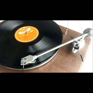 Thumbnail of the video review https://www.youtube.com/watch?v=Bmg4HF-NVPw