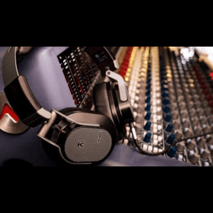 Thumbnail of the video review https://www.youtube.com/watch?v=jFCqCYxi5CA