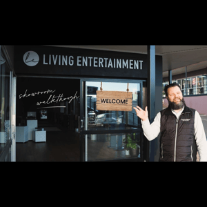 Thumbnail of the video review https://www.youtube.com/watch?v=LIJpLtNM5Y4