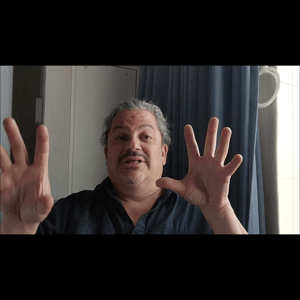 Thumbnail of the video review https://www.youtube.com/watch?v=1evk1DtUkBY