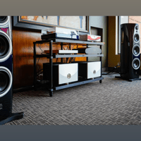 Harmonic Resolution Systems EXRD Audio Stand System variant 3