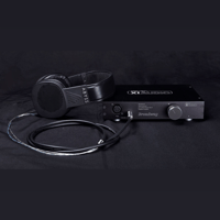 Eleven XI Audio Broadway Fully Balanced Fully Discrete Battery-Powered Headphone Amplifier variant 2