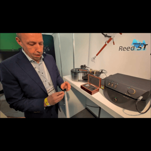 Thumbnail of the video review https://www.youtube.com/watch?v=Uyn5fNakXJ4