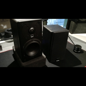 Thumbnail of the video review https://www.youtube.com/watch?v=bnEKW59uMcA