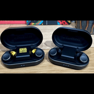 Thumbnail of the video review https://www.youtube.com/watch?v=zyxjaj7ng4w