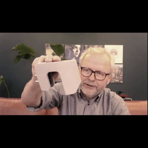 Thumbnail of the video review https://www.youtube.com/watch?v=3E9CkCSCS2E