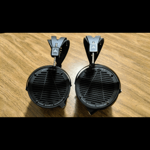 Thumbnail of the video review https://www.youtube.com/watch?v=lVv9Gaxufmk