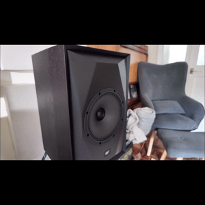 Thumbnail of the video review https://www.youtube.com/watch?v=uU1lybf50tg