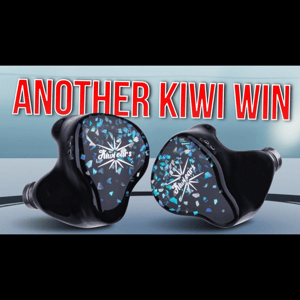 Thumbnail of the video review https://www.youtube.com/watch?v=MNNPwVsZzXg