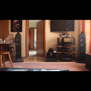 Thumbnail of the video review https://www.youtube.com/watch?v=uGzAgIfFGow