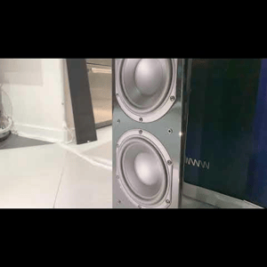 Thumbnail of the video review https://www.youtube.com/watch?v=6emdUDrirbo