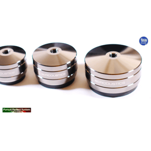 Thumbnail of the video review https://www.youtube.com/watch?v=rmRq4qWZ8TY