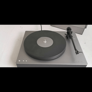 Thumbnail of the video review https://www.youtube.com/watch?v=fSj1lCesKrk