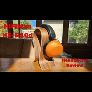 Thumbnail of the video review https://www.youtube.com/watch?v=FFlyeB8lrVI