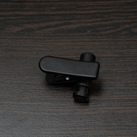 Jomo Audio Cable shirt clip variant 1