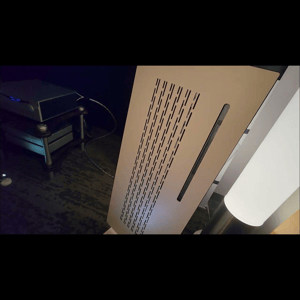 Thumbnail of the video review https://www.youtube.com/watch?v=dQ8b7rusWl8