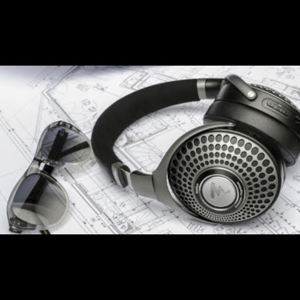 Thumbnail of the video review https://www.youtube.com/watch?v=jwmqwosHjwo