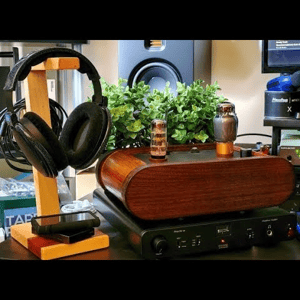 Thumbnail of the video review https://www.youtube.com/watch?v=zN4UOFGuXIM