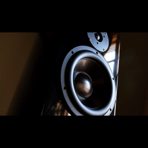 Thumbnail of the video review https://www.youtube.com/watch?v=_5drrN4lQOU