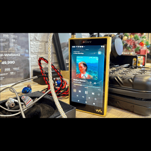 Thumbnail of the video review https://www.youtube.com/watch?v=k-gh8mAsVuU