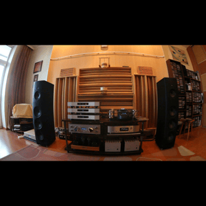 Thumbnail of the video review https://www.youtube.com/watch?v=LPdLoWbAl4s