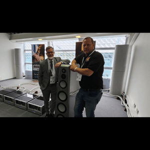 Thumbnail of the video review https://www.youtube.com/watch?v=qjgOYd3gQw8