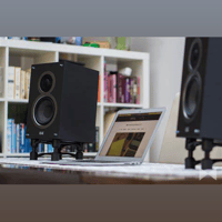 IsoAcoustics Aperta Series variant 10