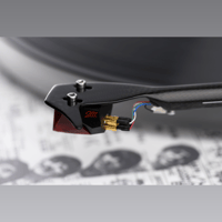 Pro-ject Audio Systems - USA The Beatles 1964 Recordplayer variant 6
