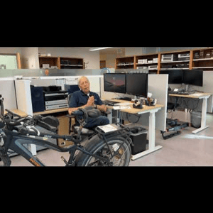 Thumbnail of the video review https://www.youtube.com/watch?v=Ohh9017sa8Y