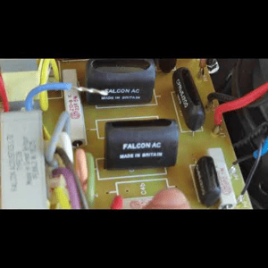 Thumbnail of the video review https://www.youtube.com/watch?v=UuiWUcjOc5Q