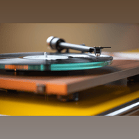Pro-ject Audio Systems - USA T2 Super Phono variant 5