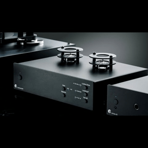 Thumbnail of the video review https://www.youtube.com/watch?v=zTDhi_xK4R8