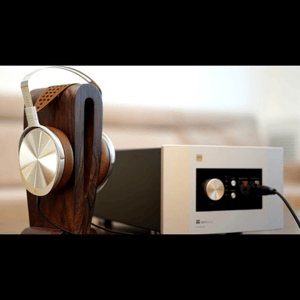 Thumbnail of the video review https://www.youtube.com/watch?v=ZI-e0tPBiuQ