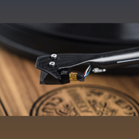 Pro-ject Audio Systems - USA 2Xperience SB Sgt. Pepper Limited Edition variant 4