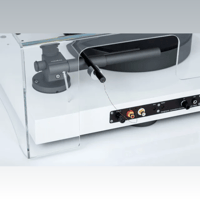 Bergmann Audio Acryllic Dust cover variant 4