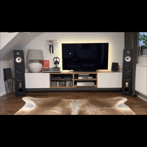 Thumbnail of the video review https://www.youtube.com/watch?v=BZPRbijn9Q0