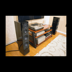 Thumbnail of the video review https://www.youtube.com/watch?v=pHqS3jPtzBg