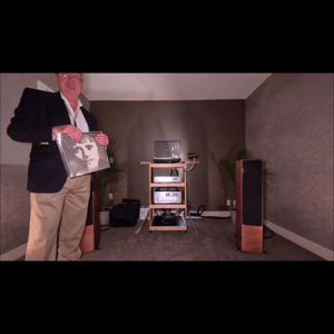 Thumbnail of the video review https://www.youtube.com/watch?v=uuQQMS_JzAs