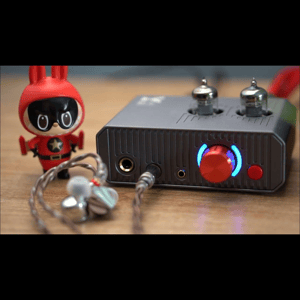 Thumbnail of the video review https://www.youtube.com/watch?v=q_LvSgH1ix4