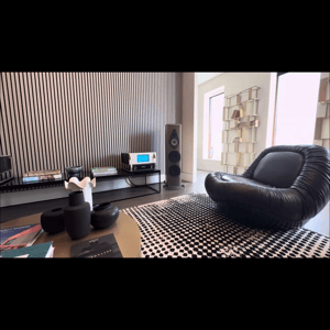 Thumbnail of the video review https://www.youtube.com/watch?v=i3Lzw7hS9Ec