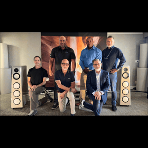 Thumbnail of the video review https://www.youtube.com/watch?v=mLT64LWLXTI