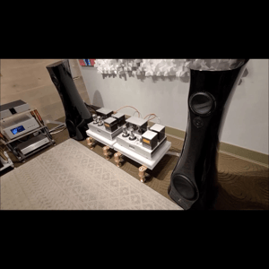 Thumbnail of the video review https://www.youtube.com/watch?v=thZWOtLrDQY