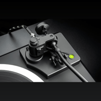 E.A.T. - European Audio Team F-Dur Turntable variant 14