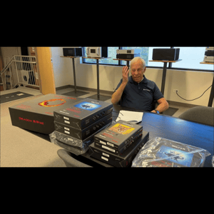 Thumbnail of the video review https://www.youtube.com/watch?v=a38aa4LutjY