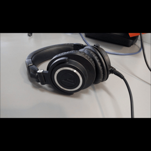 Thumbnail of the video review https://www.youtube.com/watch?v=7UrKy1EuO0k