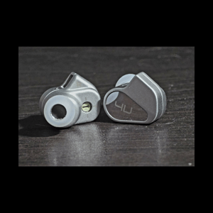 Thumbnail of the video review https://www.youtube.com/watch?v=oyY4XdoaxxE